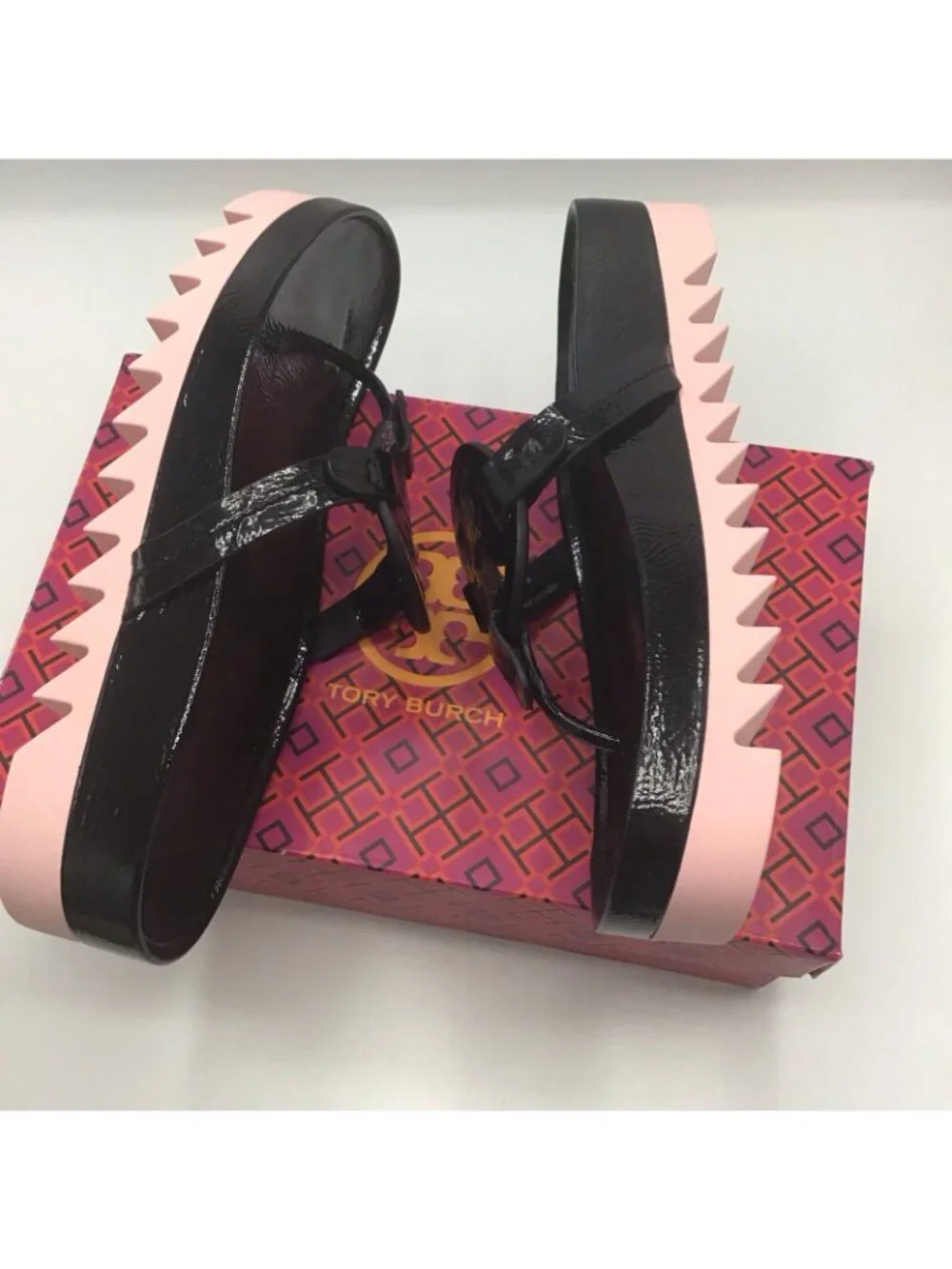 Tory Burch Miller Cloud Lug Black Pink Patent Leather Petunia Sandals Sz 8